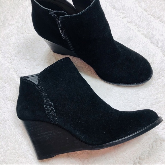 Lucky Brand 🔥SALE🔥Yimme black suede 3” wedge booties sz9 - Picture 3 of 9